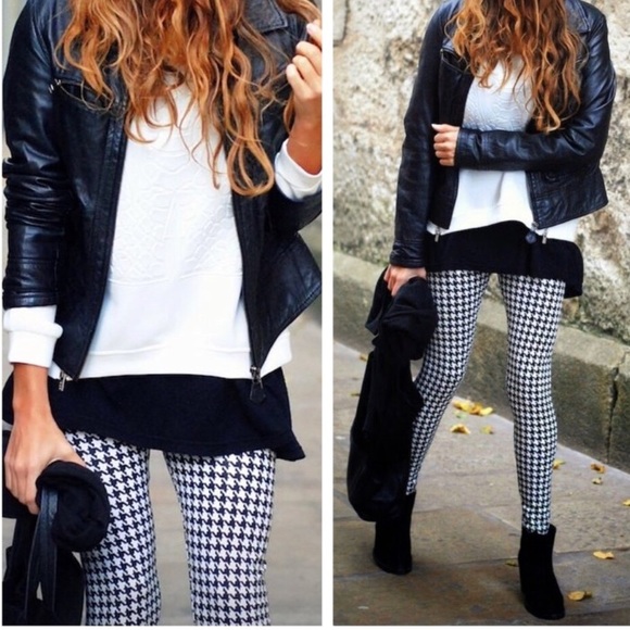 🚨LAST ONE🚨Plus size houndstooth leggings! - Picture 3 of 3